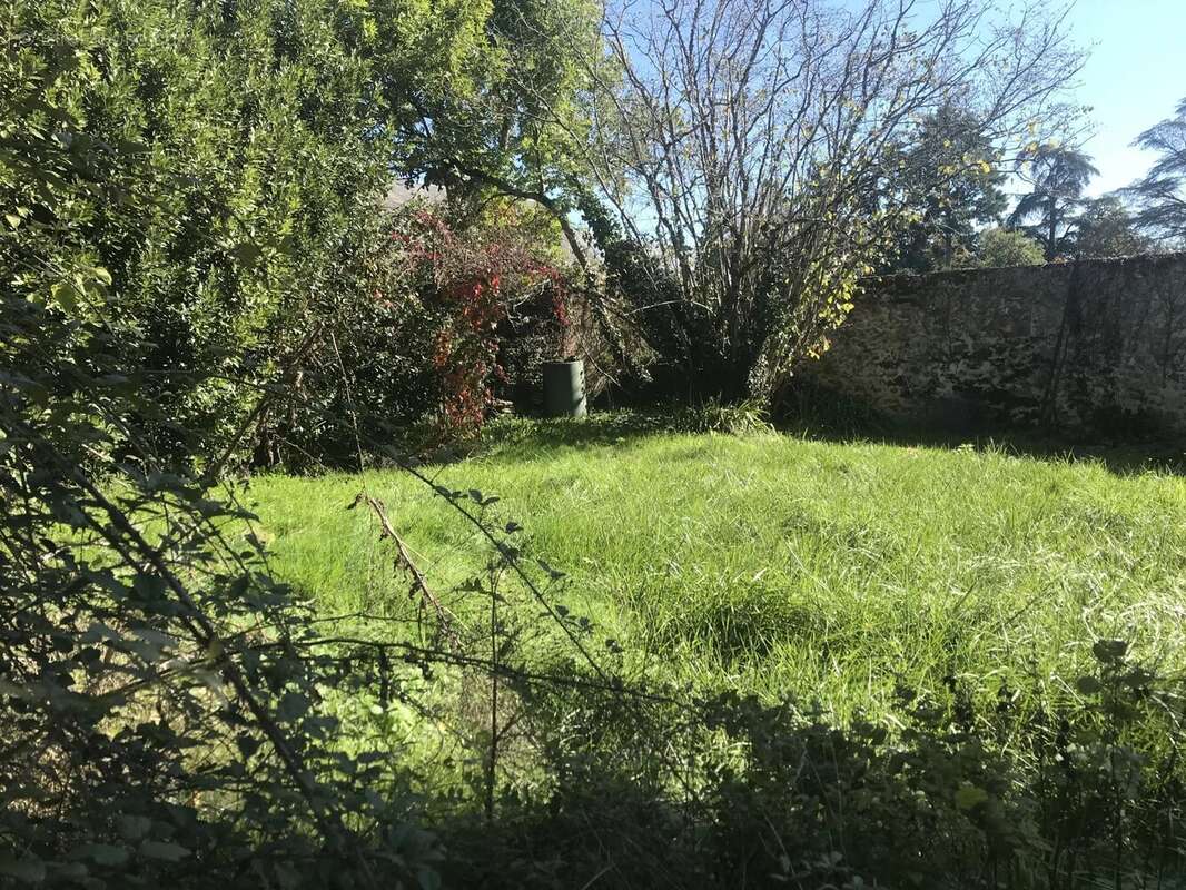 Appartement à LUSSAC-LES-EGLISES