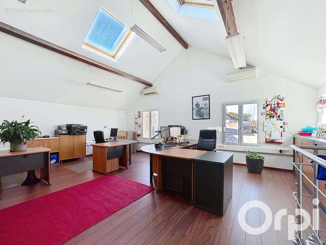 Maison à BALLAINVILLIERS