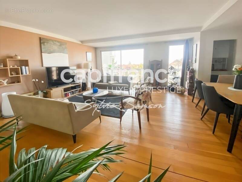 Appartement à MANTES-LA-JOLIE