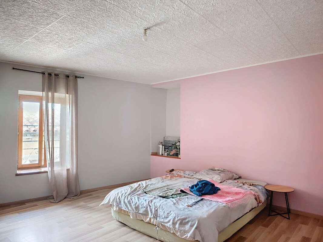 Maison à LABRUGUIERE