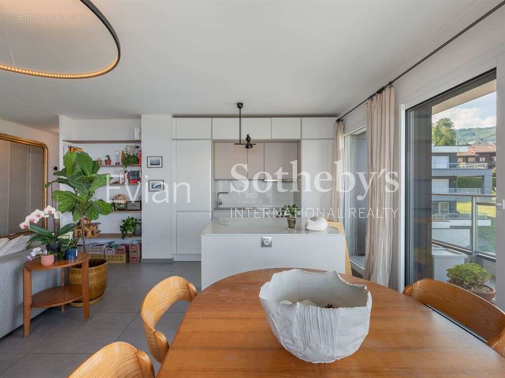 Appartement à NEUVECELLE