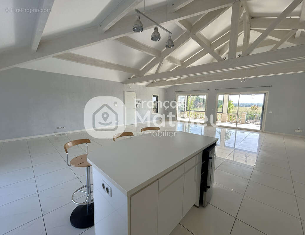 Maison à BIZIAT