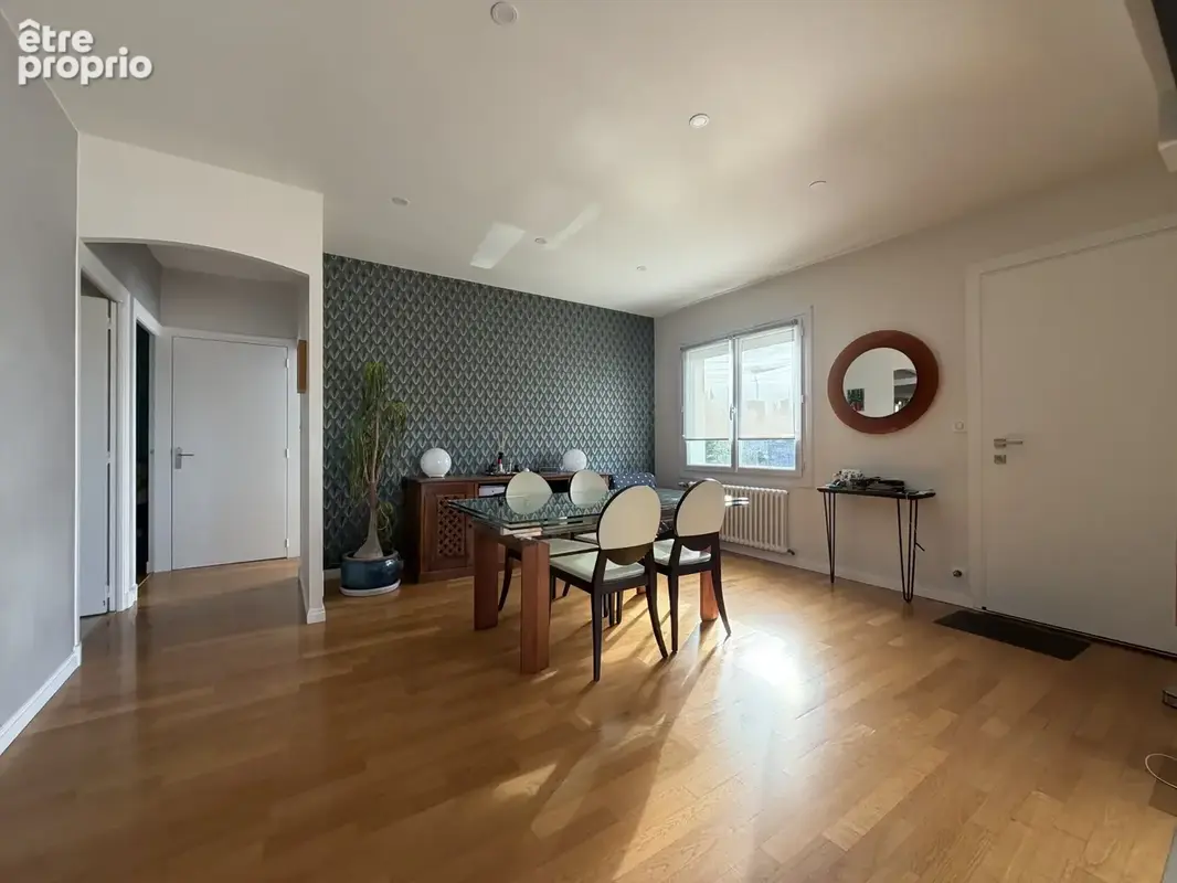Aizenay centre, maison 3 chambres+bureau sur 519 m2 de terrain - photo 4