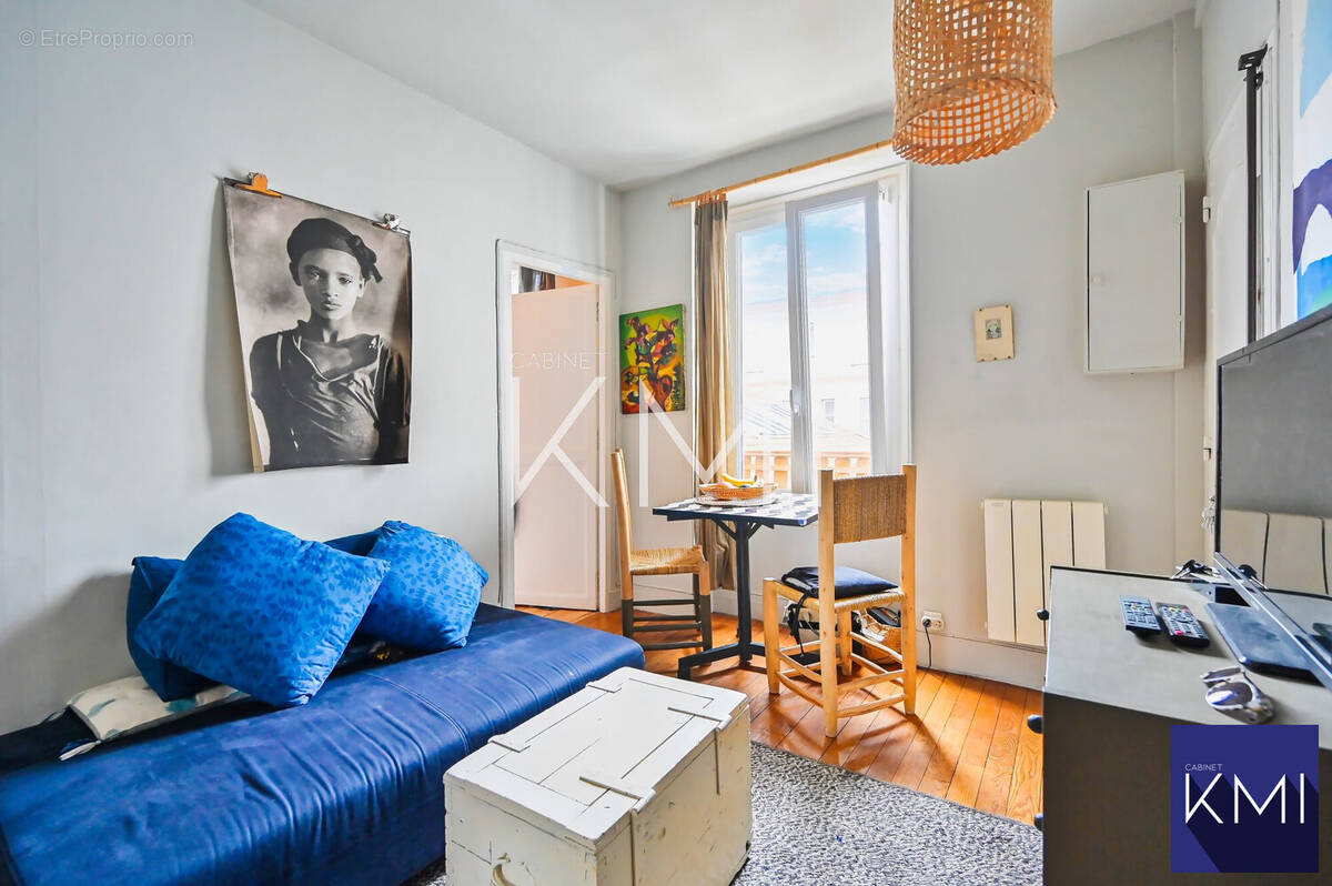 Appartement à PARIS-20E