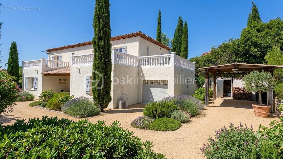 Maison à LE LUC
