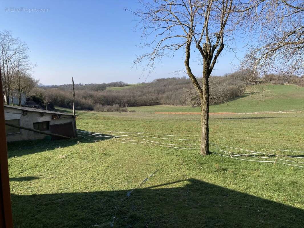 Maison à GINOUILLAC