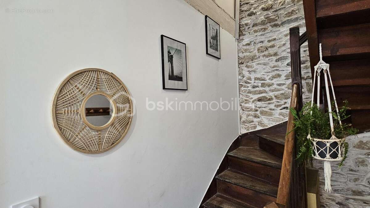 Maison à COMMANA