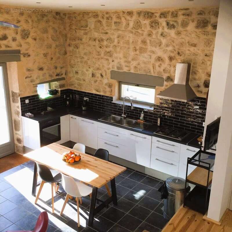 Maison à BEAUNE-D&#039;ALLIER