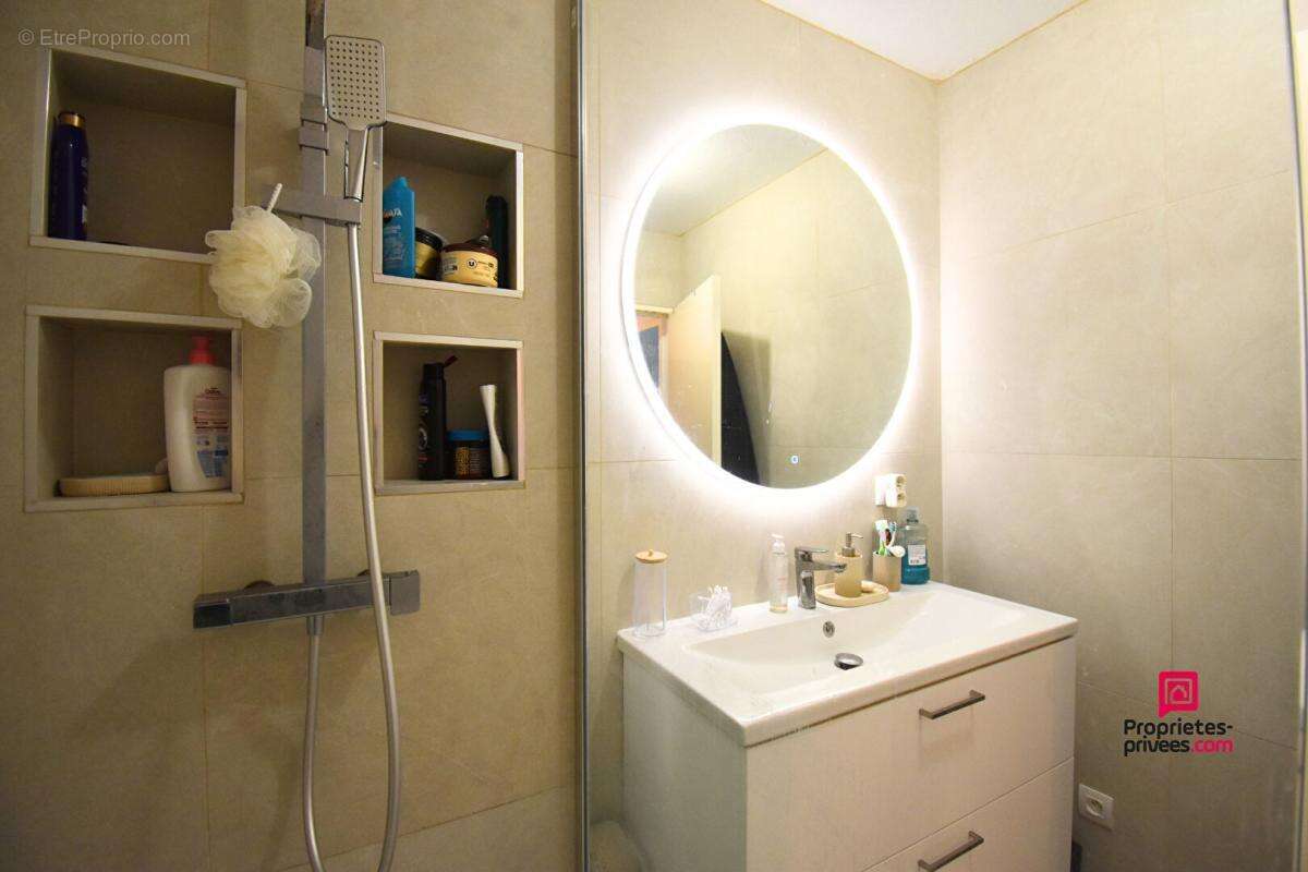 Appartement à SAINT-PRIEST