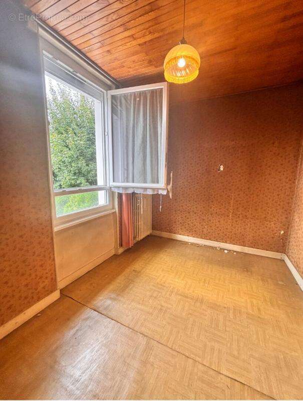 Maison à LA TOUR-DU-PIN