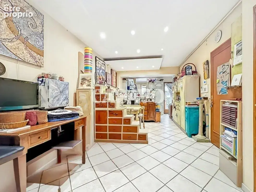 Vente Appartement 2 pièces de 46m² - 69150 Décines-Charpieu - photo 6