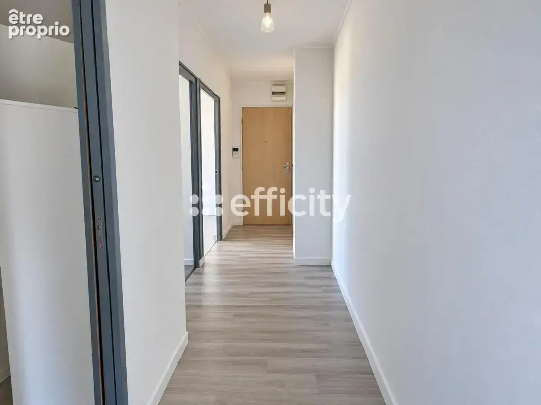 Appartement 2 pièces 41 m² à vendre à Nantes (44200) - photo 5