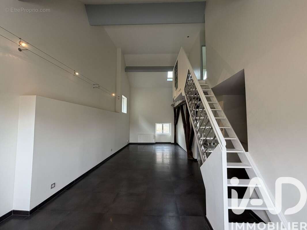 Maison 77 m² à Sevrey  - photo 2