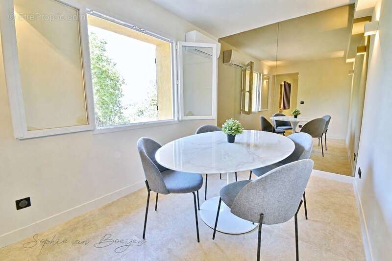 Appartement à vendre 5 pièces AIX EN PROVENCE (13) - 118 m², 3 chambres, un jardin privatif, dans parc de 5 000 m² - photo 12