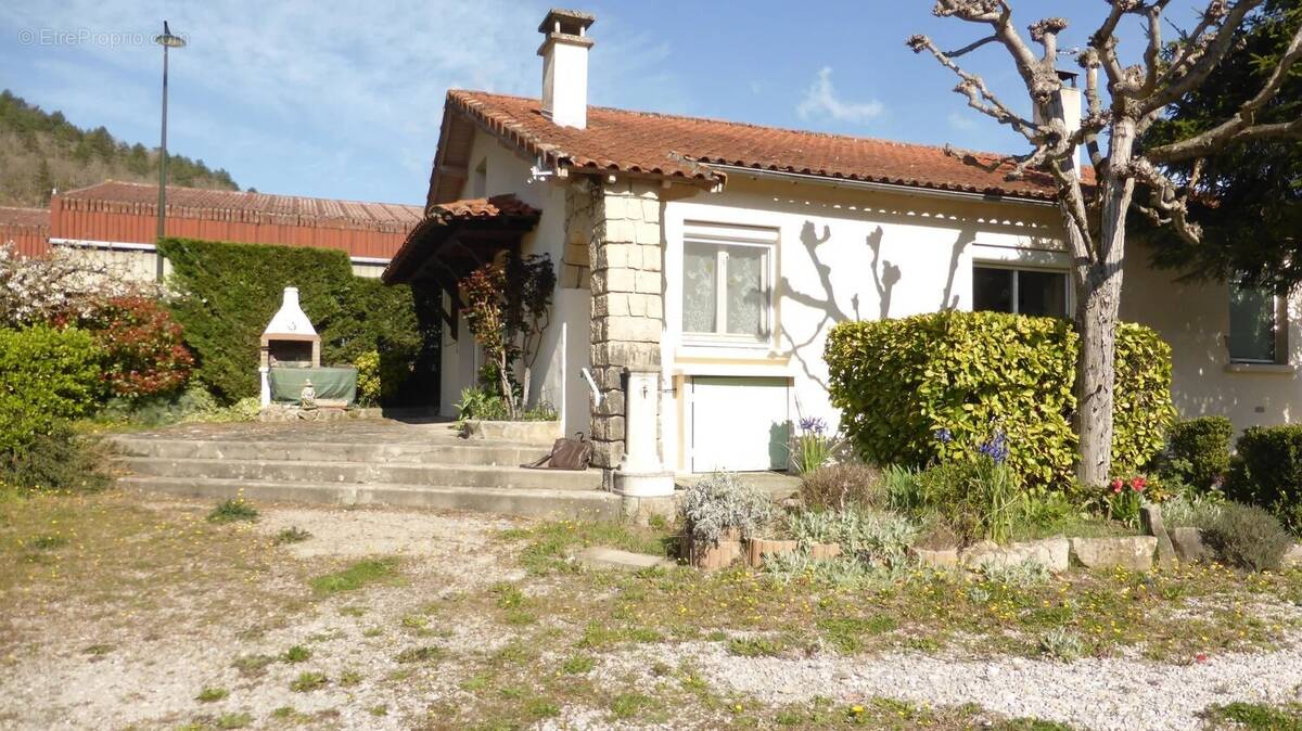 Maison à RIVIERE-SUR-TARN