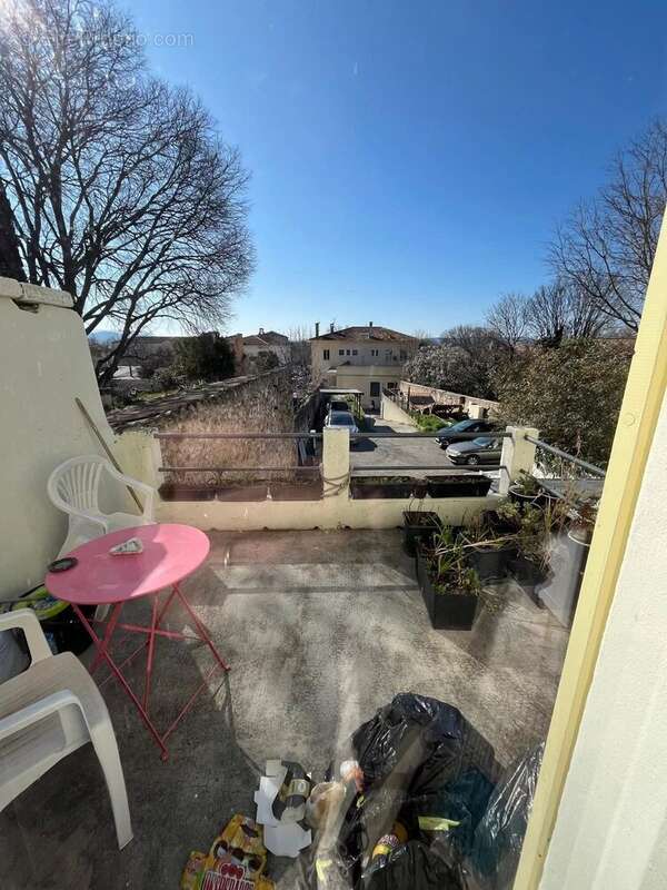 Appartement à PERTUIS