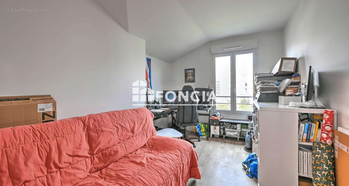 Appartement à BOIS-D'ARCY