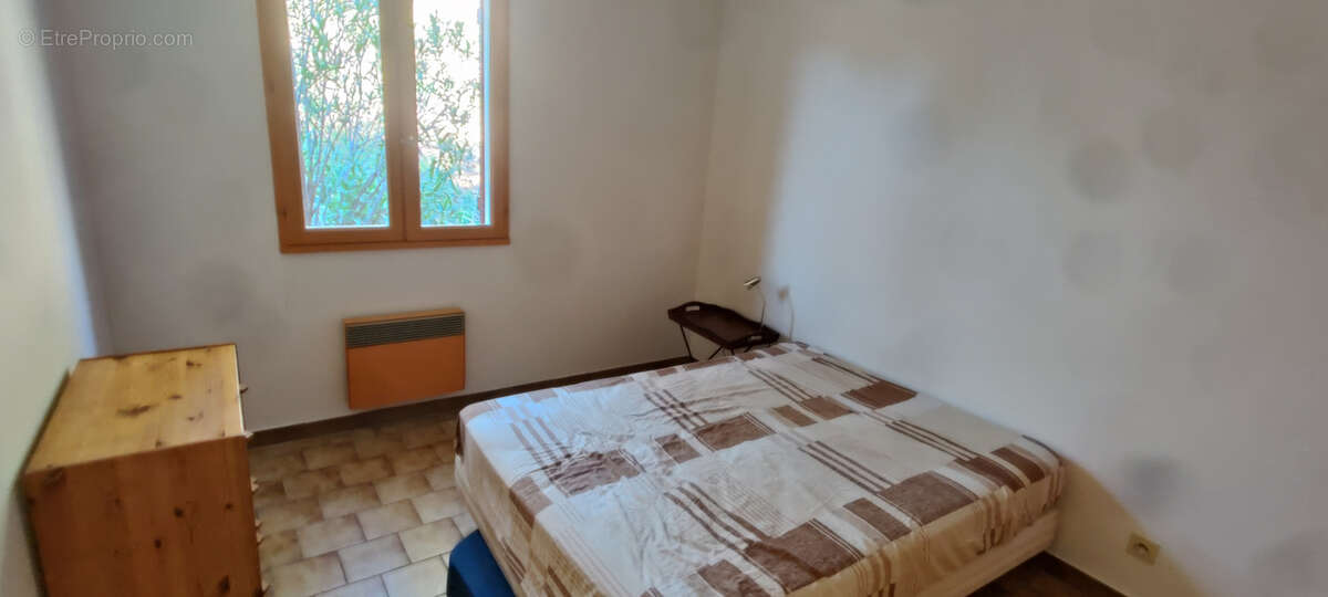 Maison à MONTFERRAT