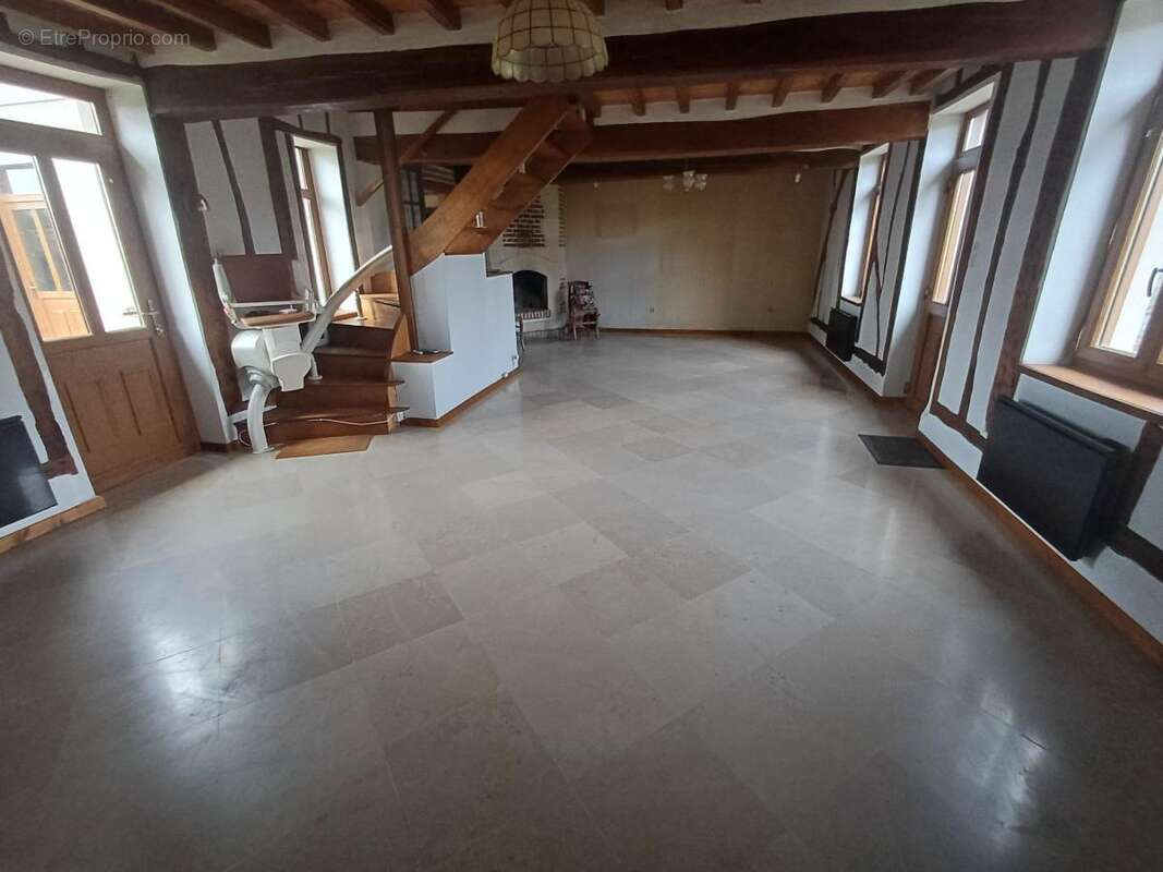 Maison 126 m² à Flesselles  - photo 5