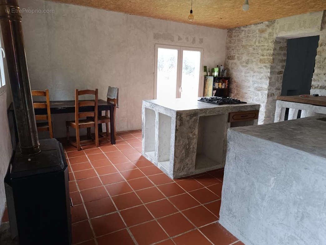 Maison à LAZ