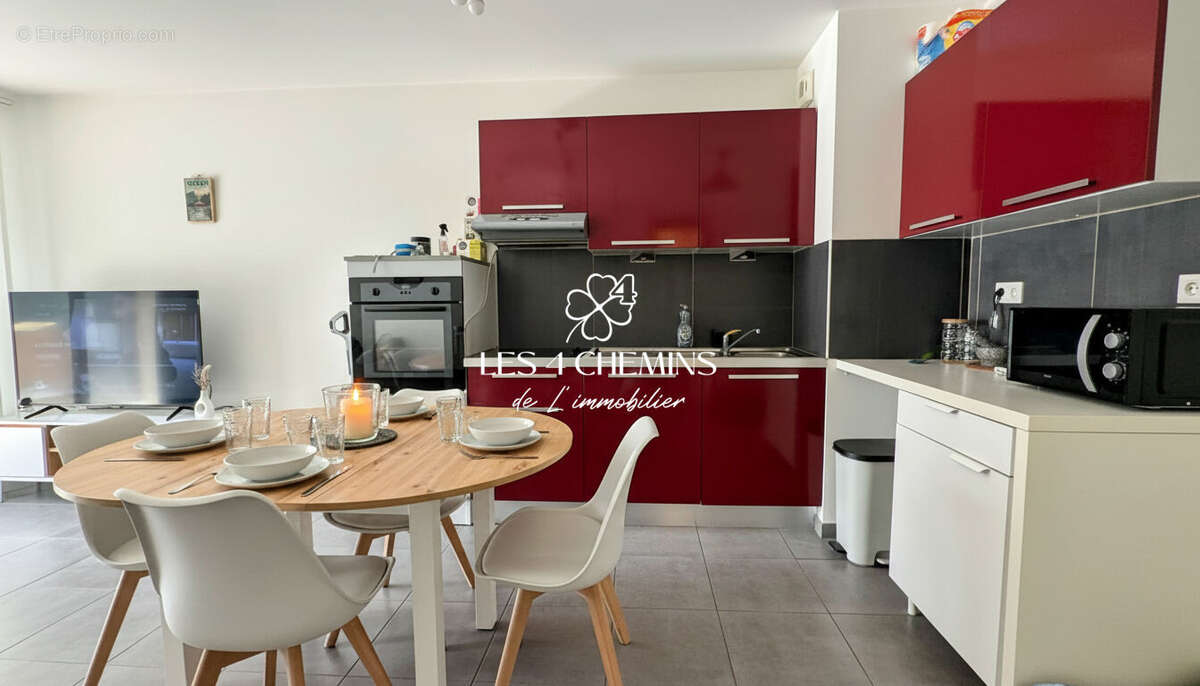 Appartement à ROUSSET