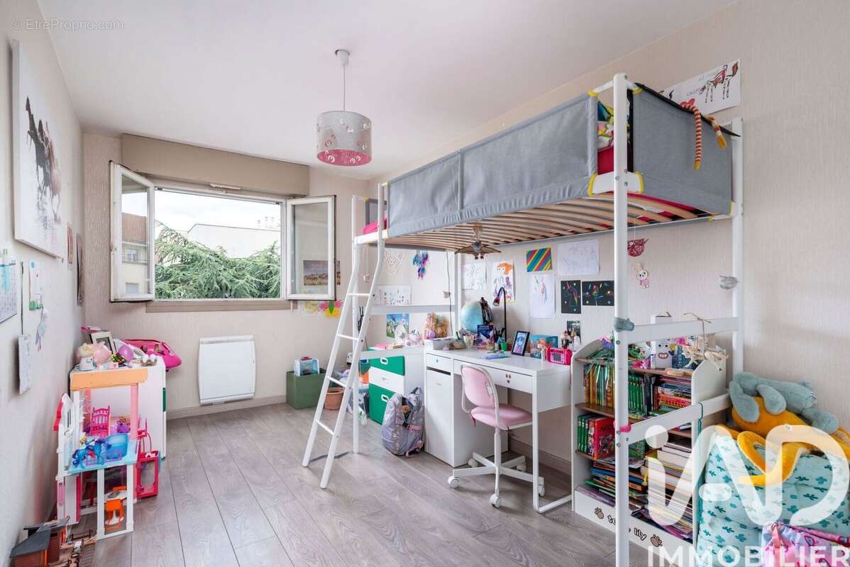 Photo 9 - Appartement à VILLEURBANNE