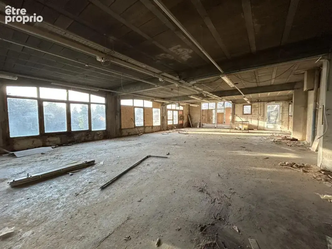 Loft à rénover - photo 3