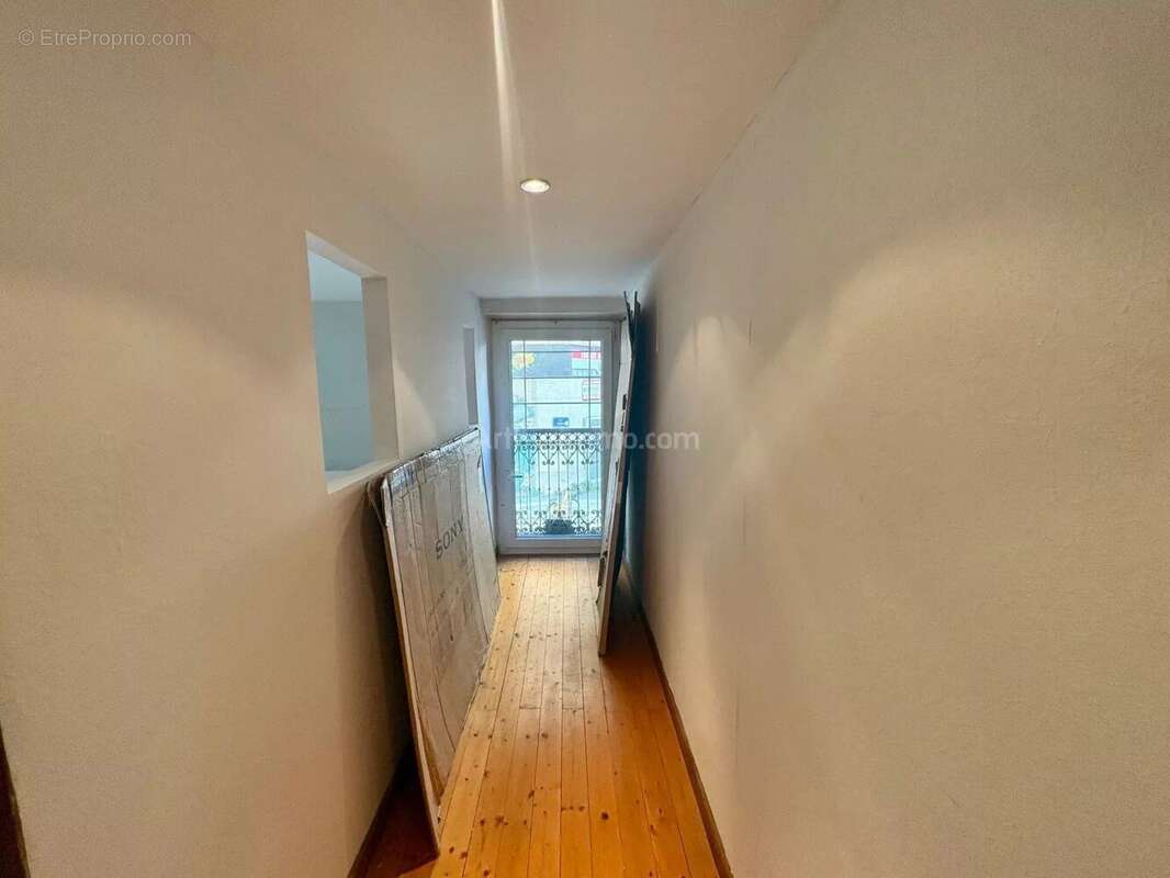 Commerce à GRENOBLE