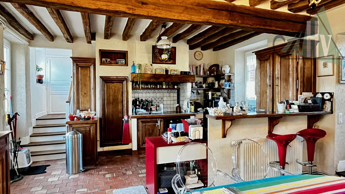 Maison à THOURY-FEROTTES