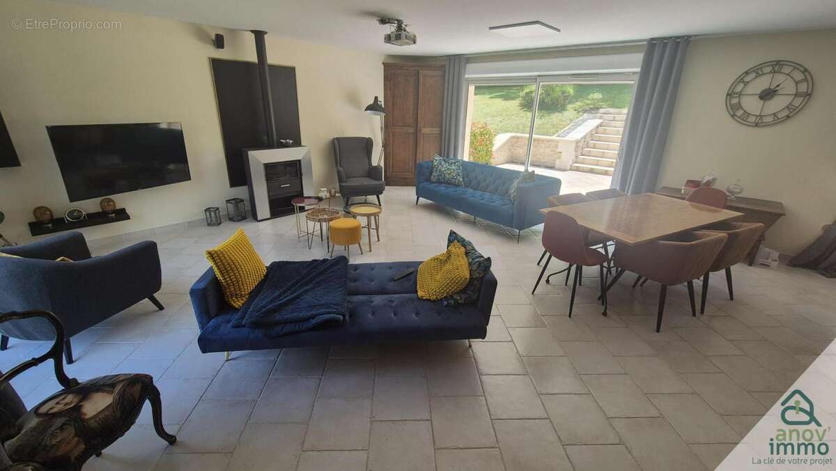 Maison à MOUTHIERS-SUR-BOEME