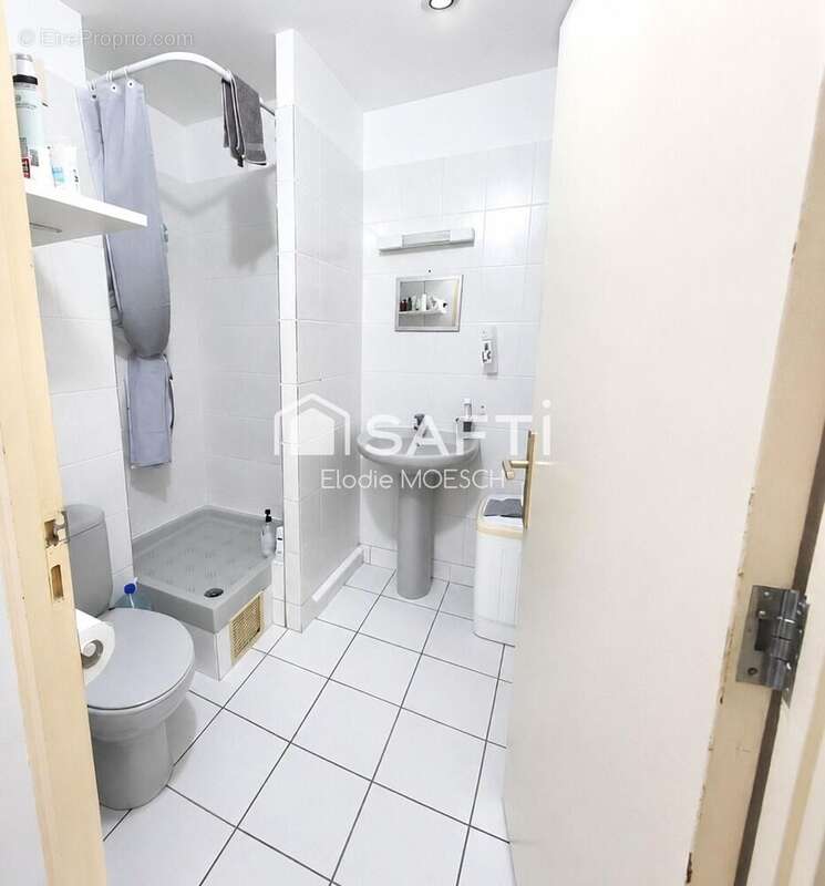 Appartement 28 m² à Fort-De-France  - photo 6