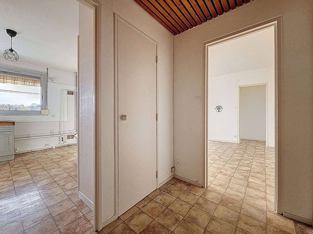 Appartement à SAINT-PIERRE-LES-ELBEUF