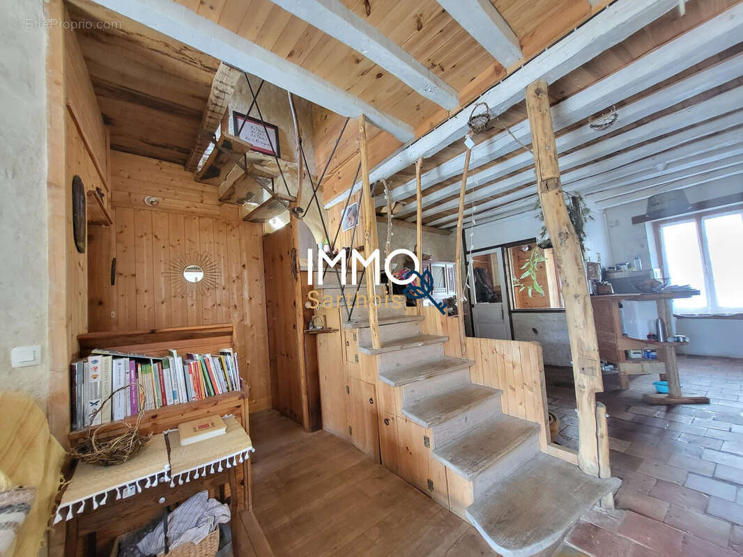 Maison à BEAUMONT-PIED-DE-BOEUF