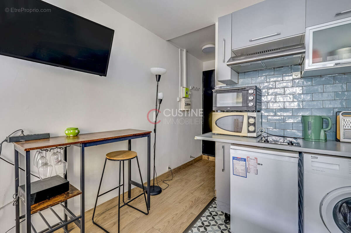 Appartement à PARIS-18E