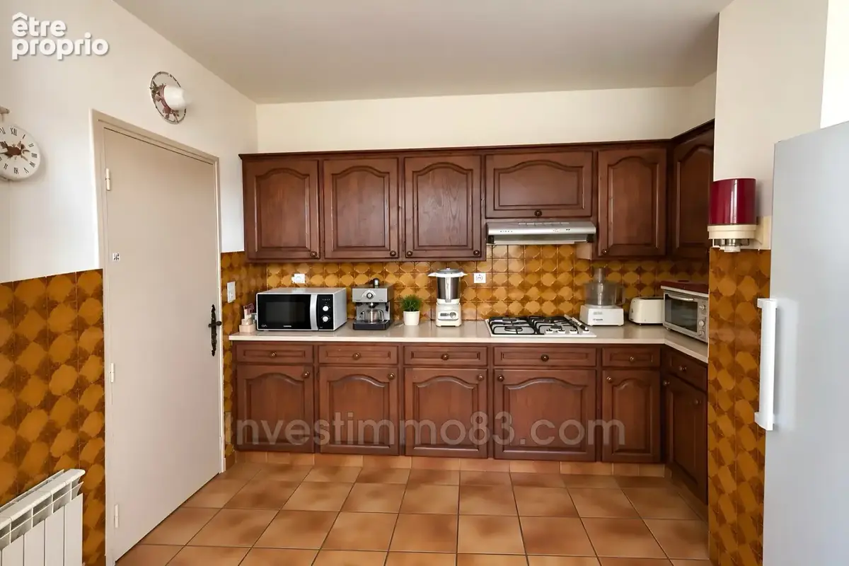 Maison 6 pièces 186 m² à vendre à Bouc-Bel-Air (13320) - photo 8