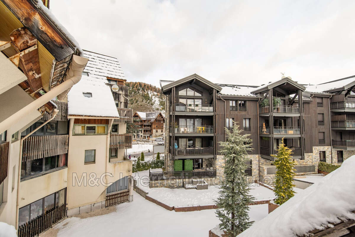Appartement à SAINT-ETIENNE-DE-TINEE