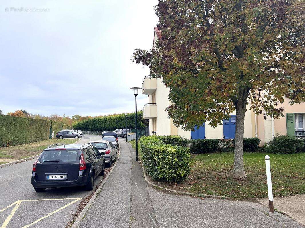 Appartement à VILLEPREUX