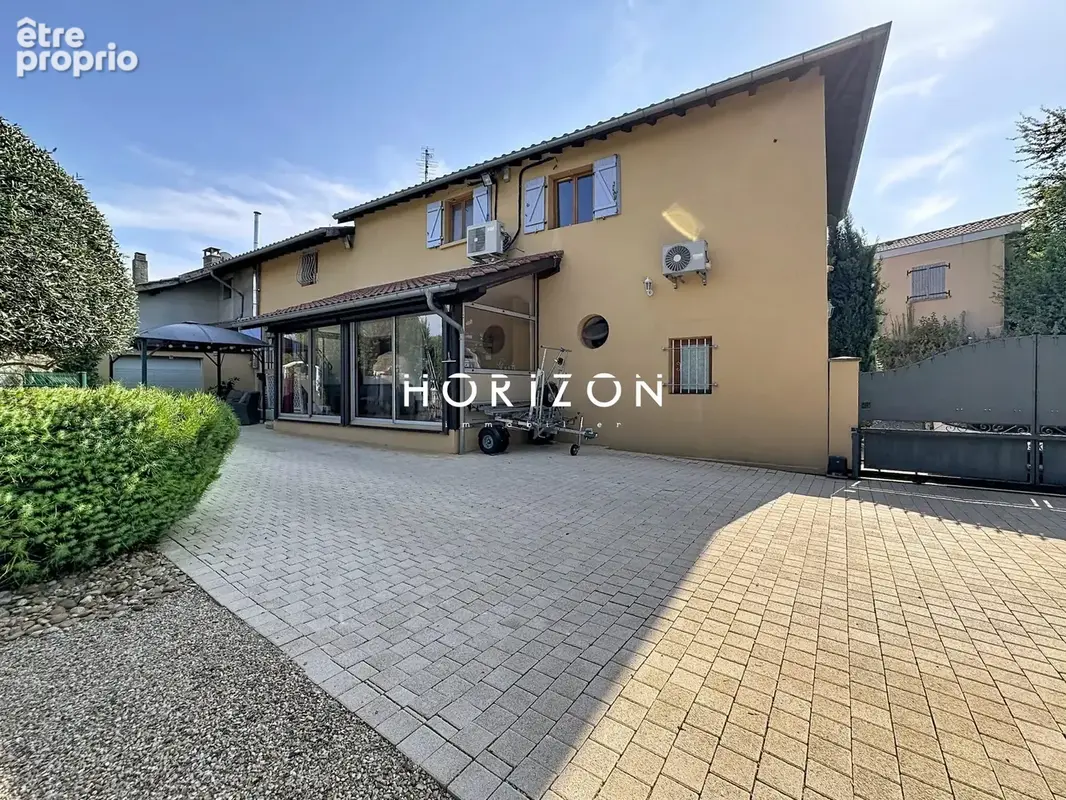 Maison 6 pièces 128 m² à vendre à Mogneneins (01140) - photo 2