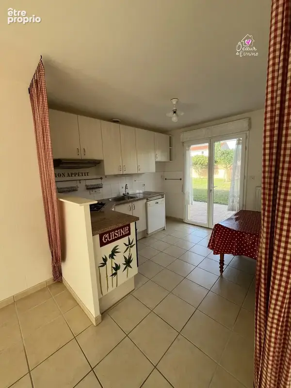 Maison 4 pièces 75 m² à vendre à Cholet (49300) - photo 7
