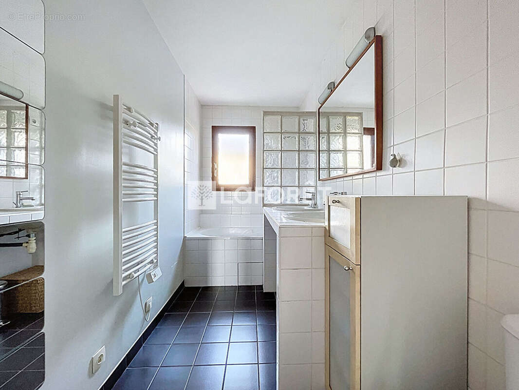 Maison à CALUIRE-ET-CUIRE