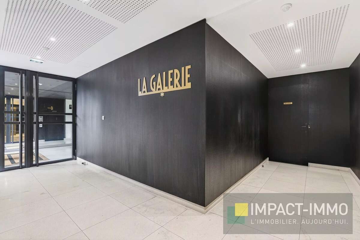 Appartement à COURBEVOIE