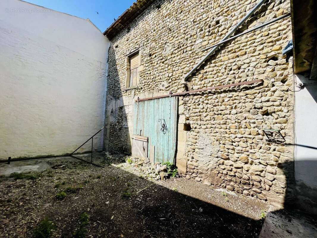 Maison à SAINT-MAURICE-SUR-EYGUES