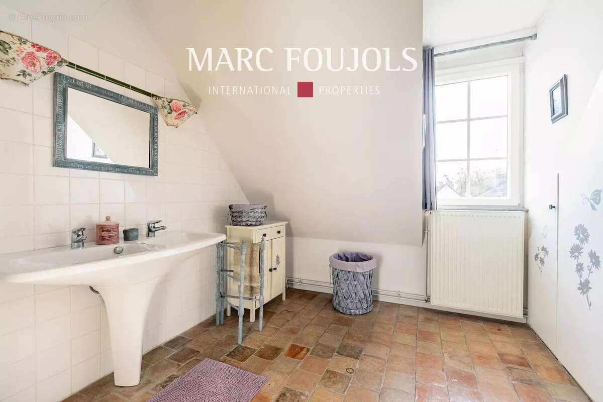 Maison à ORRY-LA-VILLE