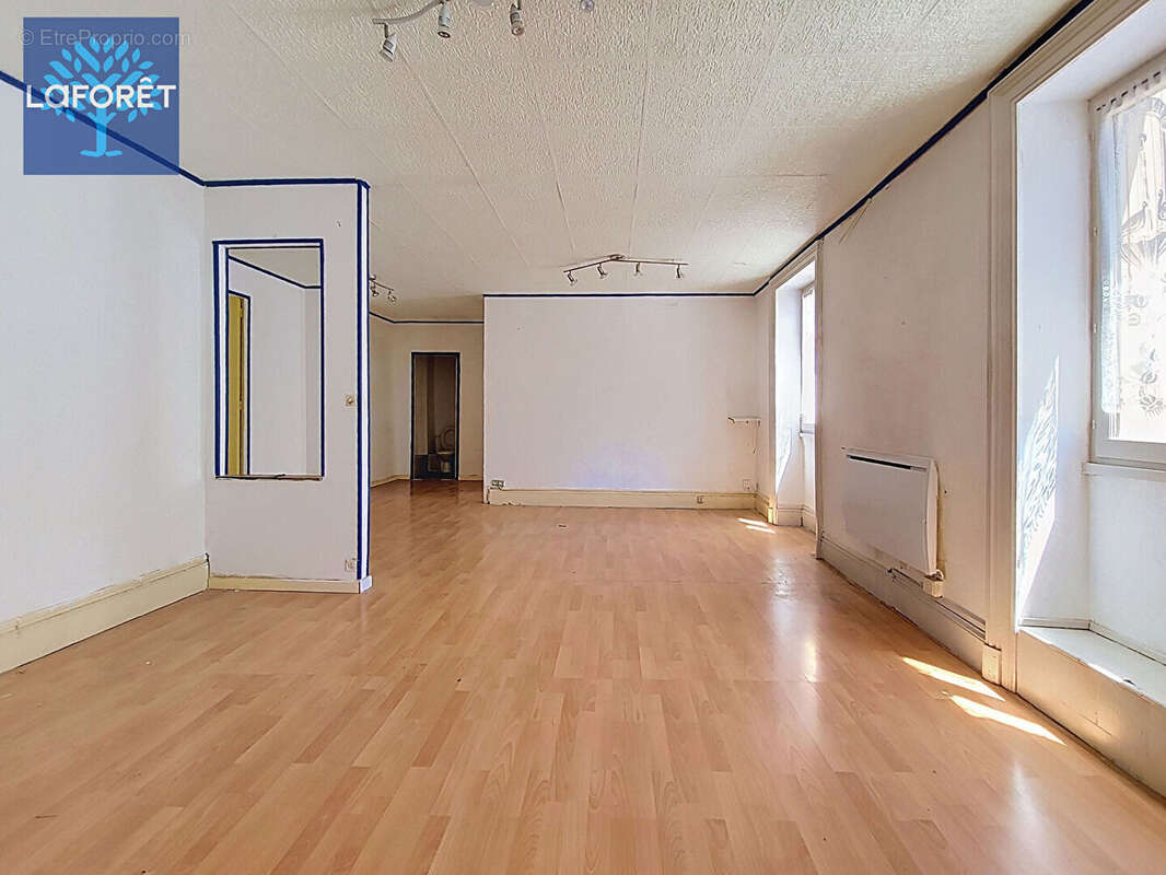 Appartement à BRIGNAIS
