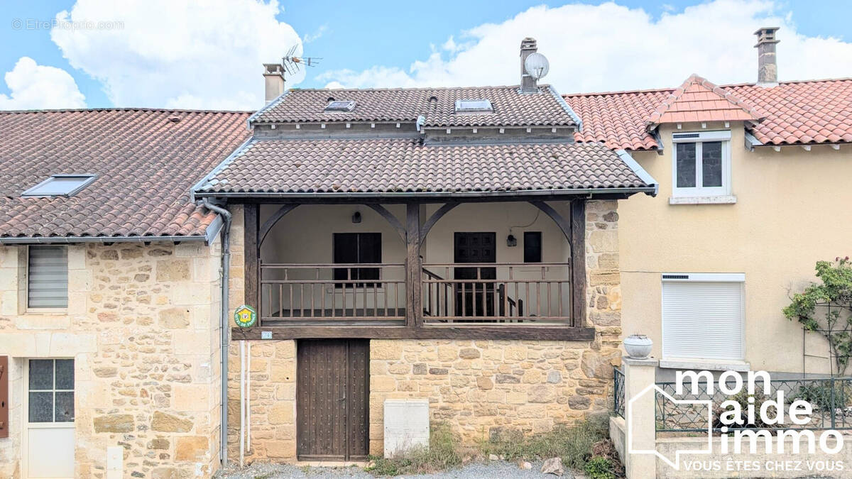 Maison à SAINT-ROMAIN-ET-SAINT-CLEMENT