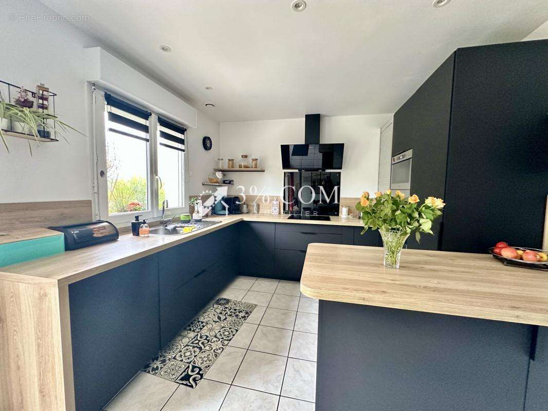 Maison à SAINT-ETIENNE-AU-MONT