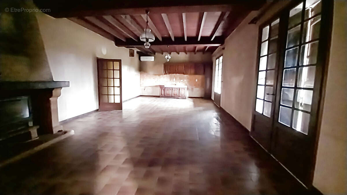 Maison à SAINT-LAURENT-DES-HOMMES