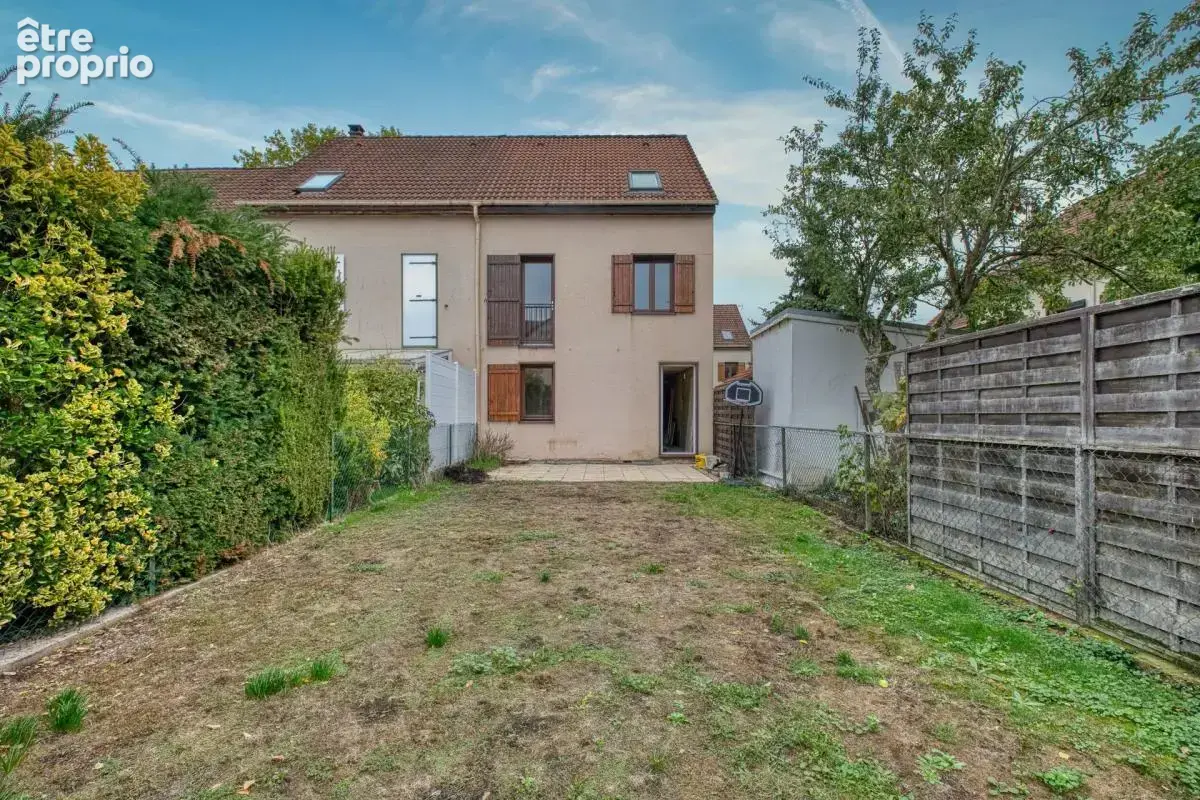 Maison de 5 pièces de 90 m² à Metz - photo 25