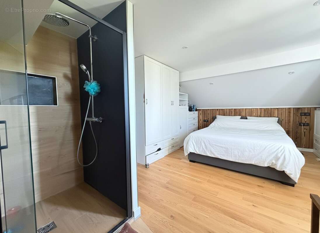 Maison à MERY-SUR-OISE