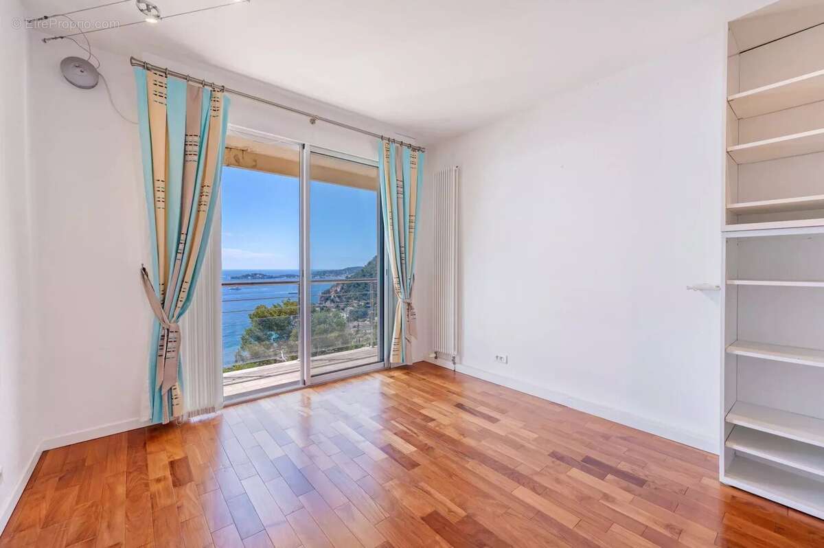 Eze bord de Mer, Maison mitoyenne, 143 m² habitable, vue mer - photo 9